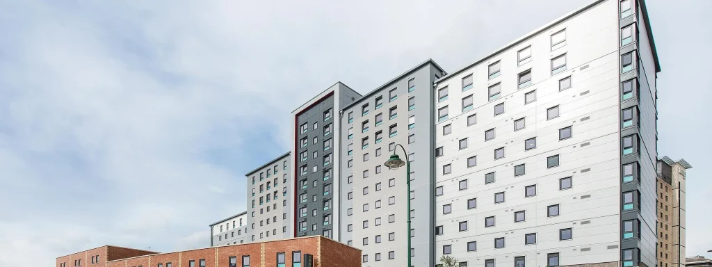 Crescent Place