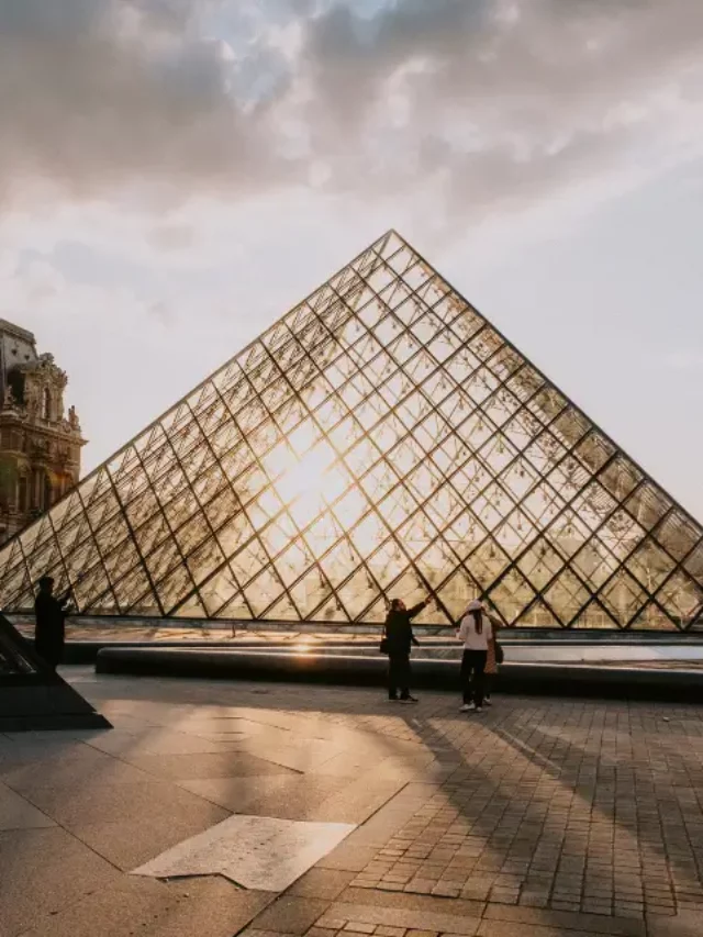Paris City Guide for International Students – Must Visit Places